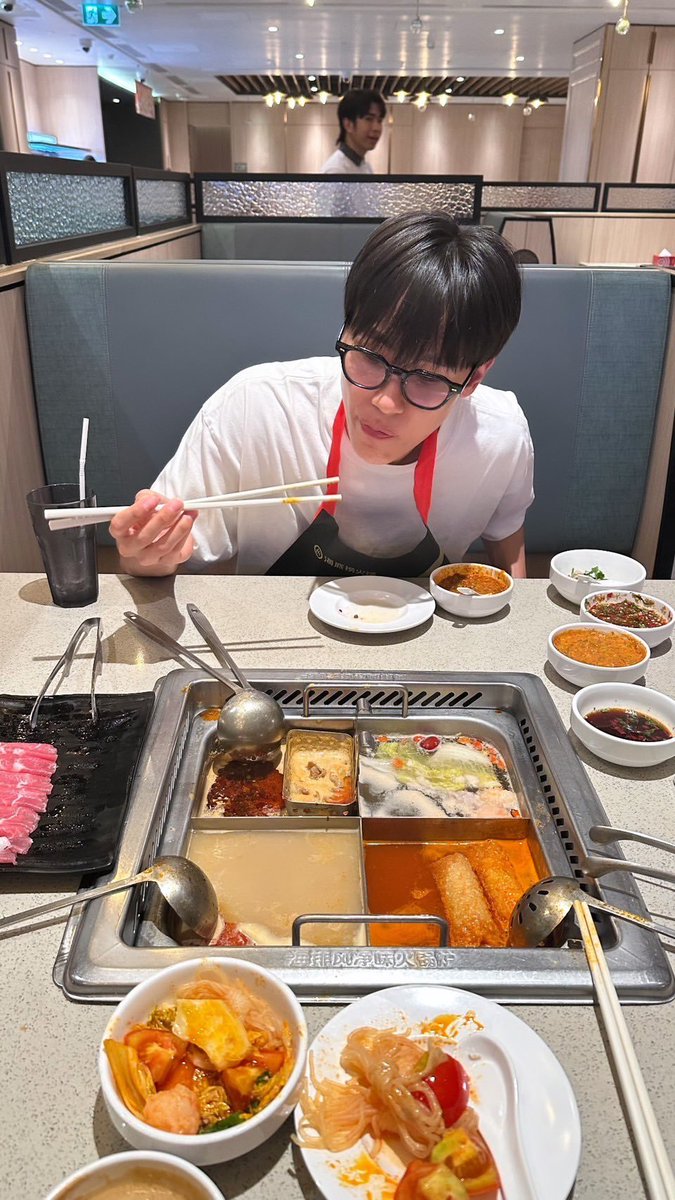 nxxJunniorrs's tweet photo. พี่จู กินข้าวเยอะๆนะ https://t.co/sZUGsHOfZf