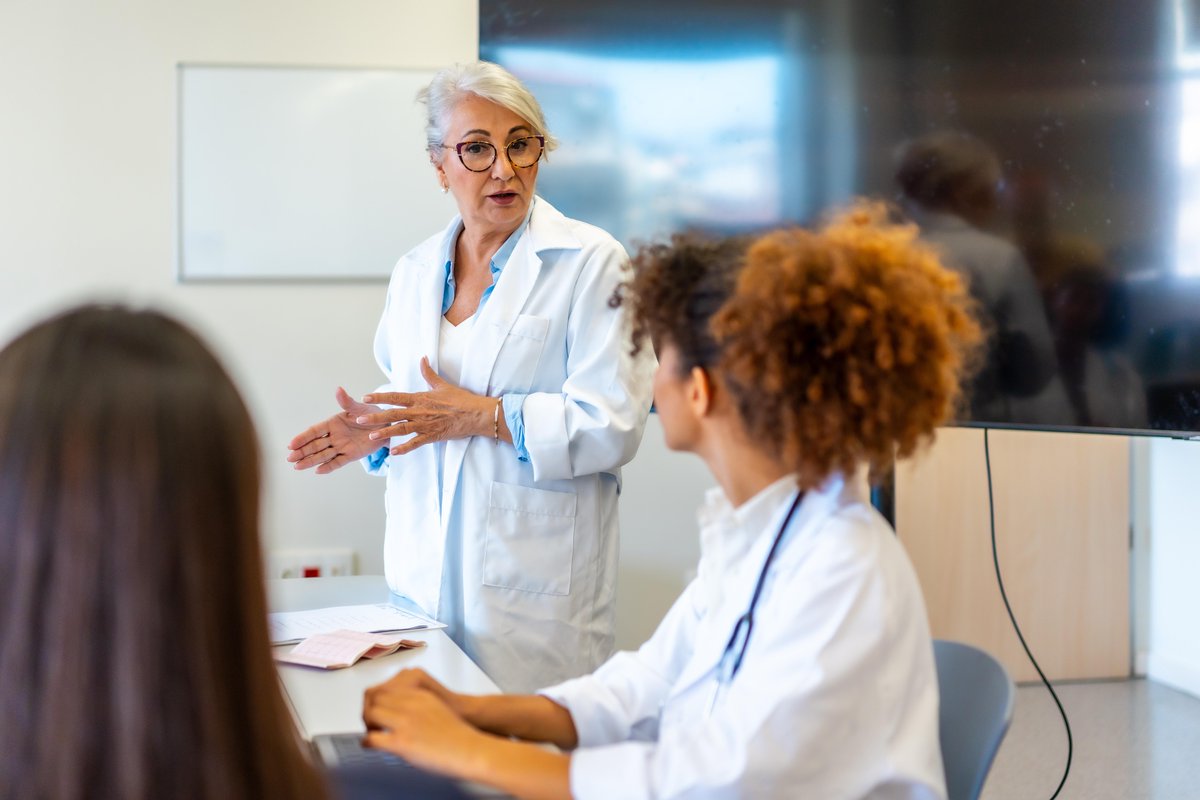 MassGenBrigham's tweet photo. Help advance medical trainee well-being with evidence-based strategies. Join our course to learn how to build effective well-being programs, support trainee resilience and lead meaningful change. Register today: https://t.co/zEvhl7vFHJ https://t.co/7gYVD7jLaI