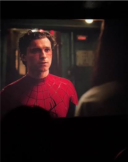 LoganMois's tweet photo. Todos hemos sido Peter Parker en algún momento de nuestras vidas. Tal vez ahora. https://t.co/BmtJXObgw5