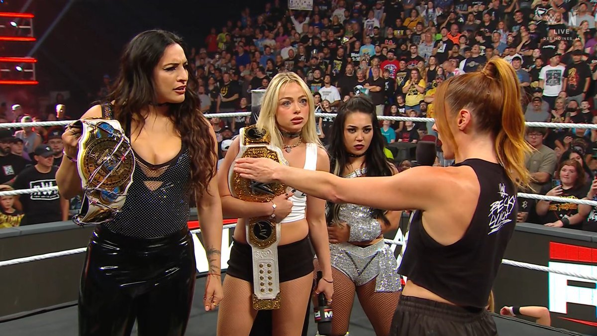 RhodesKotaEra's tweet photo. BECKY LYNCH IS BACK AS A BABYFACE 

I USED TO PRAY FOR TIMES LIKE THIS

#WWERAW https://t.co/oeoEvq12uB