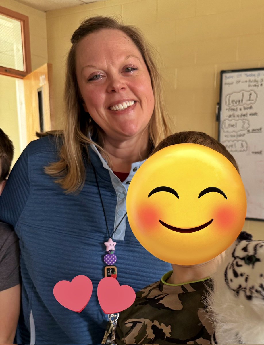 KinderTeach76's tweet photo. @thealexiskraft Thank you for supporting teachers and #clearthelist I'm a former math interventionist heading back to being a classroom teacher in my Title 1 school. New to preschool! Any help is appreciated 🍎 https://t.co/twxwxOpTDK https://t.co/gwdEzYgwXd