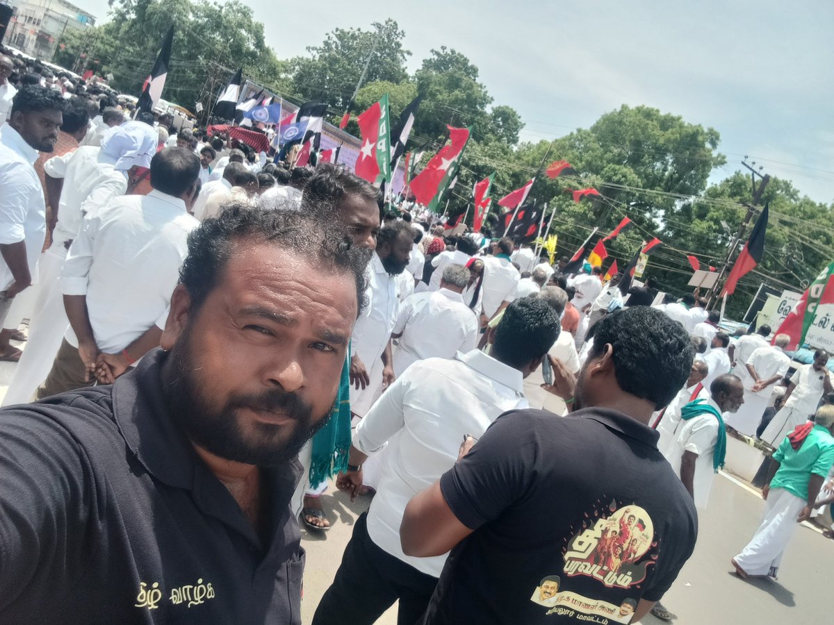ManoSiva682522's tweet photo. @Vanitha06119914 https://t.co/CvxaklFv4q