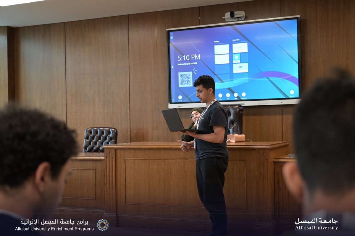 Alfaisaluniv's tweet photo. أتاحت أكاديمية الذكاء الاصطناعي في برامج #جامعة_الفيصل الإثرائية للمشاركين فرصة التعرّف على أساسيات الذكاء الاصطناعي، وتطوير مهاراتهم في التفكير التحليلي وحل المشكلات، من خلال تجارب تطبيقية تحوّل الأفكار إلى حلول مبتكرة.
#البرامج_الإثرائية

Innovation starts with curiosity. 💡
At the AI Academy, students explored the foundations of artificial intelligence, strengthened their problem-solving skills, and transformed ideas into practical solutions through hands-on learning.
#AUEP #Alfaisal_University