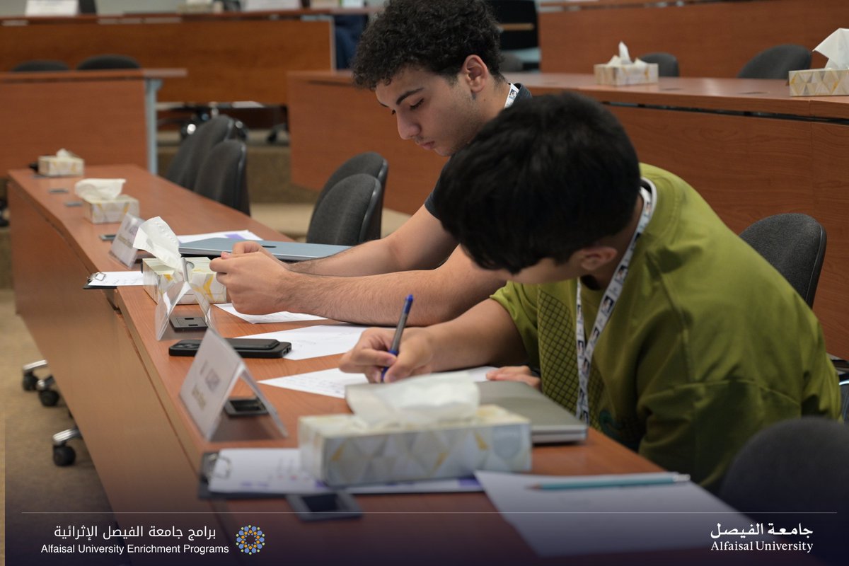 Alfaisaluniv's tweet photo. أتاحت أكاديمية الذكاء الاصطناعي في برامج #جامعة_الفيصل الإثرائية للمشاركين فرصة التعرّف على أساسيات الذكاء الاصطناعي، وتطوير مهاراتهم في التفكير التحليلي وحل المشكلات، من خلال تجارب تطبيقية تحوّل الأفكار إلى حلول مبتكرة.
#البرامج_الإثرائية

Innovation starts with curiosity. 💡
At the AI Academy, students explored the foundations of artificial intelligence, strengthened their problem-solving skills, and transformed ideas into practical solutions through hands-on learning.
#AUEP #Alfaisal_University