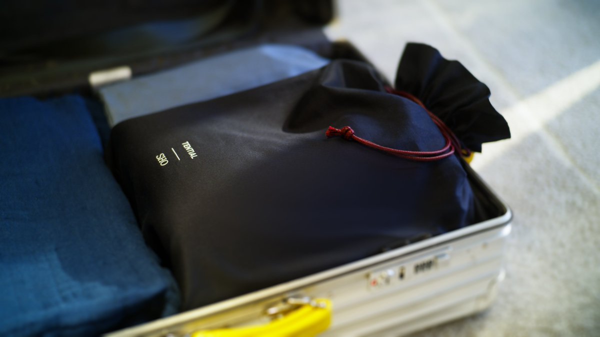 TENTIAL_Inc's tweet photo. 【#櫻井翔 さんコラボモデルに込めた想い】

櫻井さんが大切にしたのは、
毎日そばに置いておきたくなる“眠りの相棒”であること。

家でも、旅先でも、出張先でも
いつもの眠りで、前を向く力を支えたい。
そんな想いから生まれた、特別なBAKUNEです。

今回の制作に至った背景を語った
インタビュー記事もぜひご覧ください。

▼記事はこちら
https://t.co/5AGSkZrXuD
#BAKUNEを相棒に