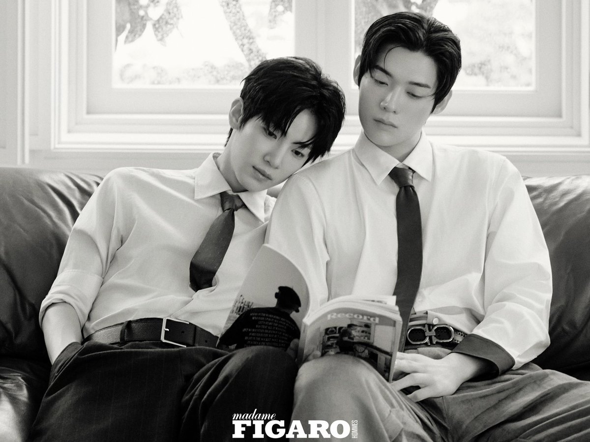 memil_p's tweet photo. Madame Figaro Hommes 💭

#김윤식 #Kimyoonsik #박시우 #parksiwoo https://t.co/q9asOmglM6