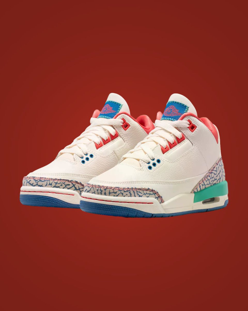 kicksonfire's tweet photo. Air Jordan 3 Chalk / Track Red release August 08, 2026 for $200.
Set a free drop alert →
https://t.co/E906rRVBio https://t.co/EpWTTTHpR2