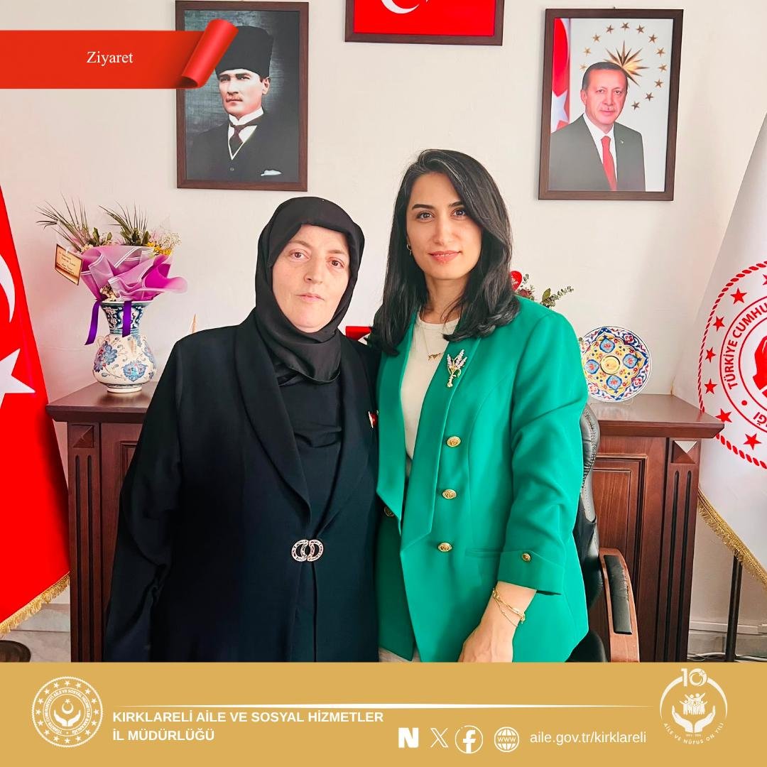 KirklareliAsh's tweet photo. Şehidimiz Piyade Uzman Çavuş Muhammed ÖNK’ün kıymetli annesi Elif ÖNK, babası İlhan ÖNK ve kız kardeşi Nisa Nur ÖNK, İstanbul Maltepe’den gelerek İl Müdürümüz Sayın Eda KUMAŞ’ı makamında ziyaret etti.

Ziyarette şehidimizin aziz hatırası yâd edilirken, +++
@valikirklareli https://t.co/4c6Gg3gSDU