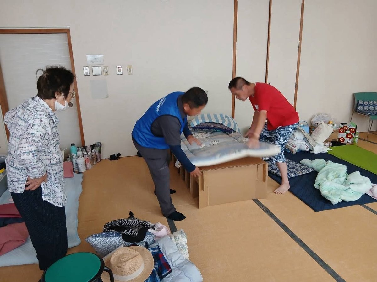 rescuestockyard's tweet photo. RSYは、令和8年熊本地震で被災した御船町に拠点を置き、スタッフ・ボランティアと共に活動を継続し、御船町社協による在宅被災者の個別訪問や、避難所の環境改善のお手伝いをしています。
https://t.co/FI3GOGBSca
#令和8年熊本地震 https://t.co/hAm3uGYrNf