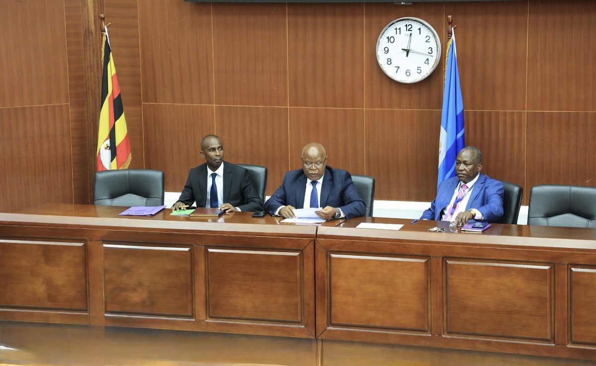 katwiireMolly's tweet photo. "Record the information as provided and do not change anything. The data you are going to collect is important to planners and policymakers in making decisions aimed at improving the livelihoods of Ugandans,” @UBOS_ED, emphasized
#UBOS #UNHS2026 #EvidenceBasedStatistics https://t.co/i0H9BySsVx