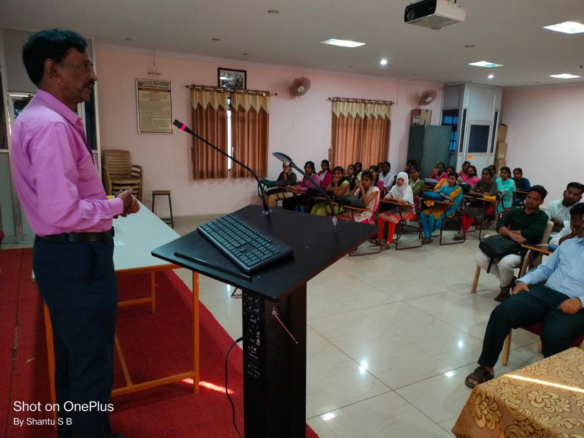 Bvvspoly's tweet photo. . The expert speaker Professor Dr.B.S.Angadi, Executive Director, RUDSET and STEP Bagalkot on 28/05/2026, who explained the concept of Technology Readiness Levels (TRL) and how it is used to assess the maturity of a technology, https://t.co/i4vkIEda4N