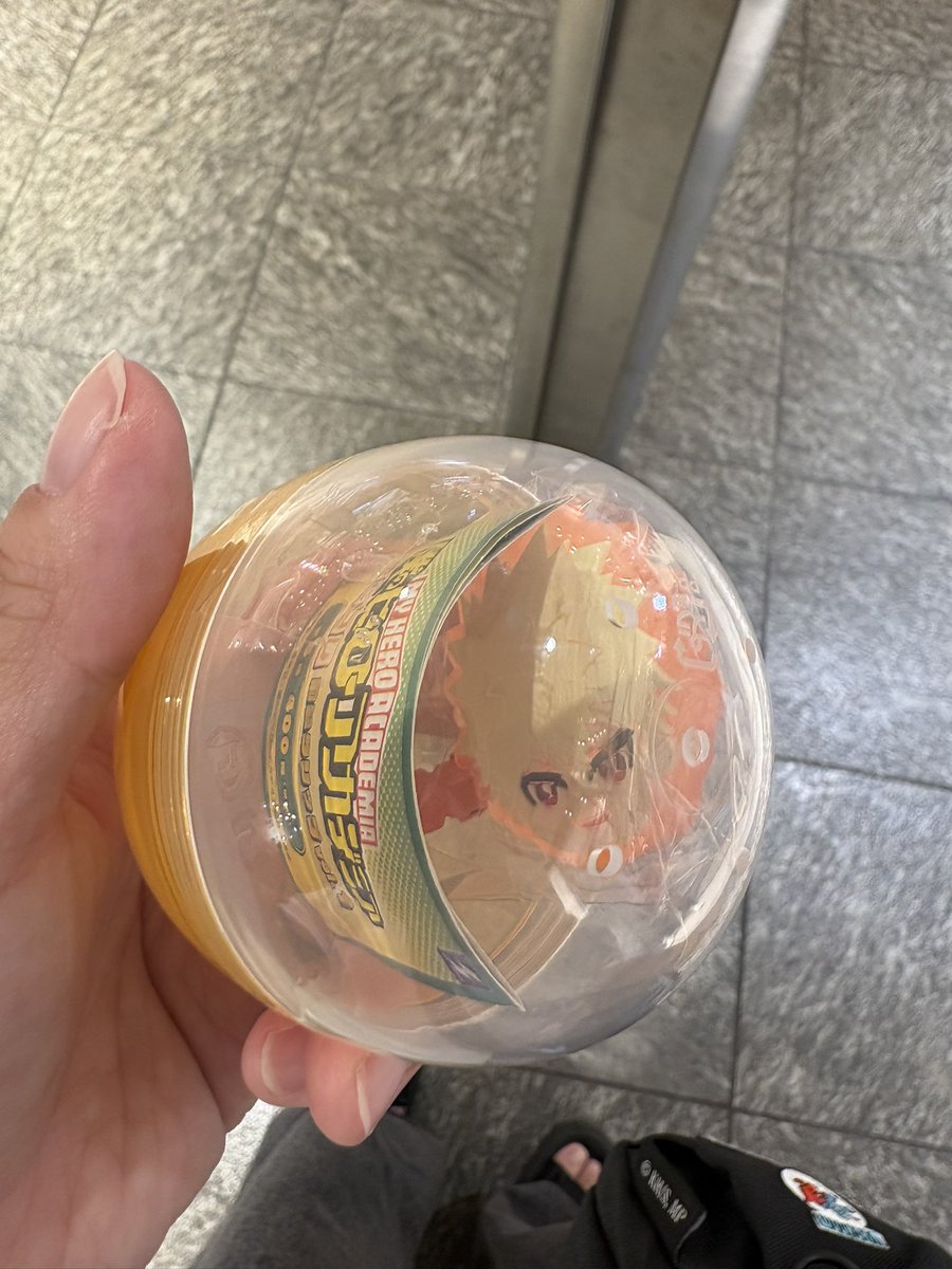 3900Shiba's tweet photo. 交換 ヒロアカ みにコレ
譲 爆豪
求 轟
現在天王寺にいます。しばらく居ますが見つからなければ郵送のみとなります。 https://t.co/CpMP2XVt8u