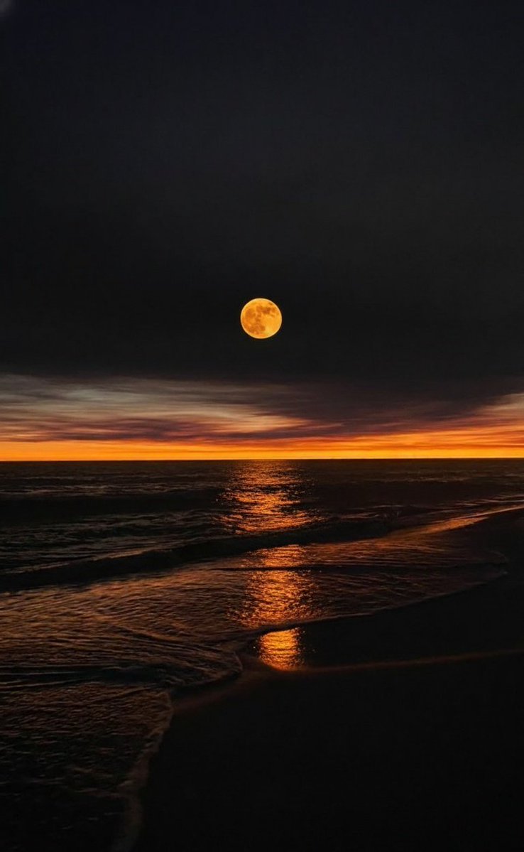 Moon4pics's tweet photo. https://t.co/VmRboQTdNO