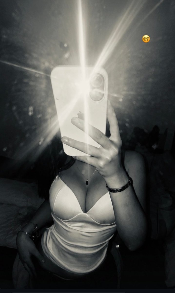 FerchoExplorer's tweet photo. APORTE!
Nos mandan fotos de esta perra, te gustan esas tetas redondas?
Comenta que te gustaría hacerle a la perrita adicta a la verga, merece que varios machos le demos mucho semen en su boquita y tetas tan hermosas https://t.co/pSqUvBUXBL