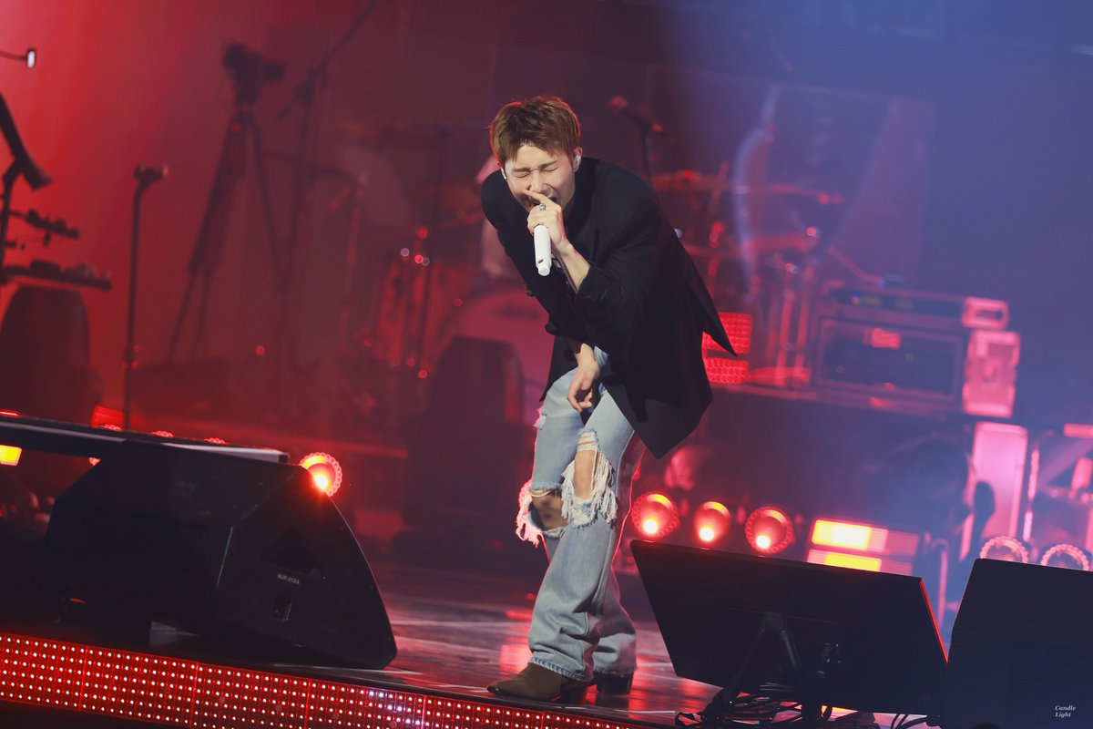 candlelightkyu's tweet photo. 260719 KIMSUNGKYU LIVE
 [LV4: LEAP TO VECTOR] FINAL IN BUSAN DAY2

#김성규 #KIMSUNGKYU
#인피니트 #INFINITE
#LV4 #LeaptoVector https://t.co/qZ8lp2JUwf