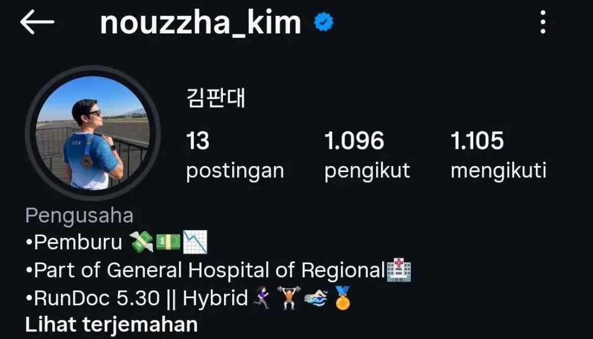 callmeinaraa's tweet photo. Ya ampun DOKTER UMUM kok bisa LESBI?
jahat bgt ketikannya ama Alm. YURIZAL 🥹

Jangan jadi Dokter lagi deh elu
mending maen maen bareng lesbi lesbi aja ya
kamu Nouzzha Kim gue tandain lu.
hati hati dijalan lu.￼

Cc: jibrlel https://t.co/lv04kew5lH
