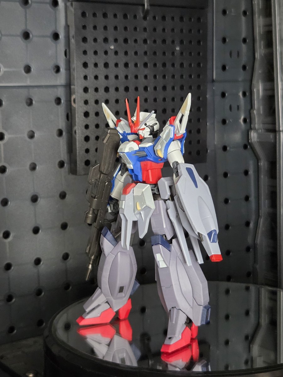 jbm5000's tweet photo. #ガンプラ
レジェンドの脚もいいですなぁ…😁 https://t.co/g71DzYJrFo