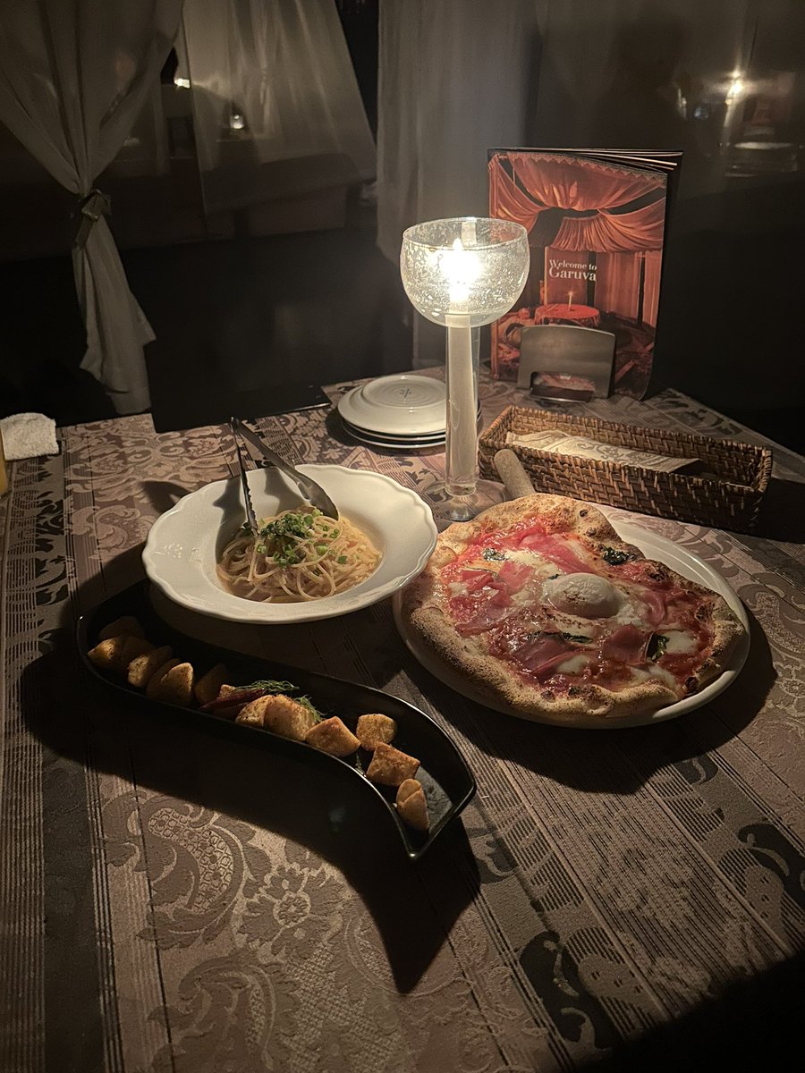 kaoru___00000's tweet photo. オシャレな夜ご飯を楽しんできました！！ https://t.co/kuyKWuqIjh