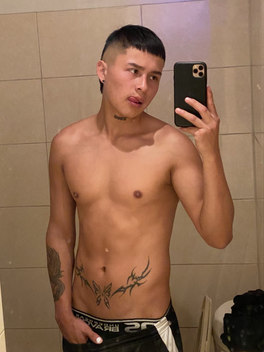 Strangers_Twink's tweet photo. 😛 https://t.co/ViHs99RpS7