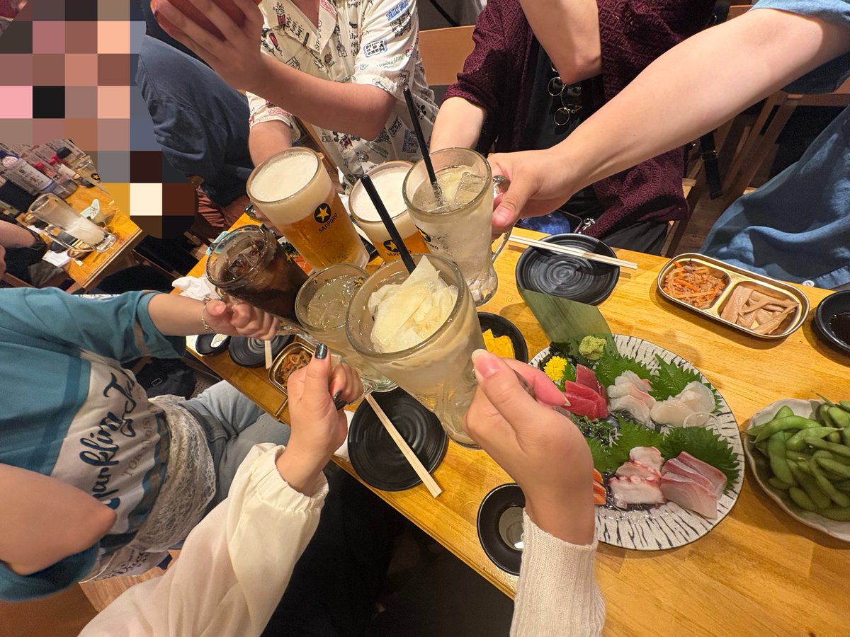 muuuu2220's tweet photo. now友とディズニーシー行ってnowイベントと飲みまくり週末たのしかった🫶
なうイベ中は関東の知り合いまみれの席でおはなしちょーたのしかった💞

ワイルズ復活するᜊ•ᴗ•ᜊ！！！ https://t.co/pMRlRjTJEN