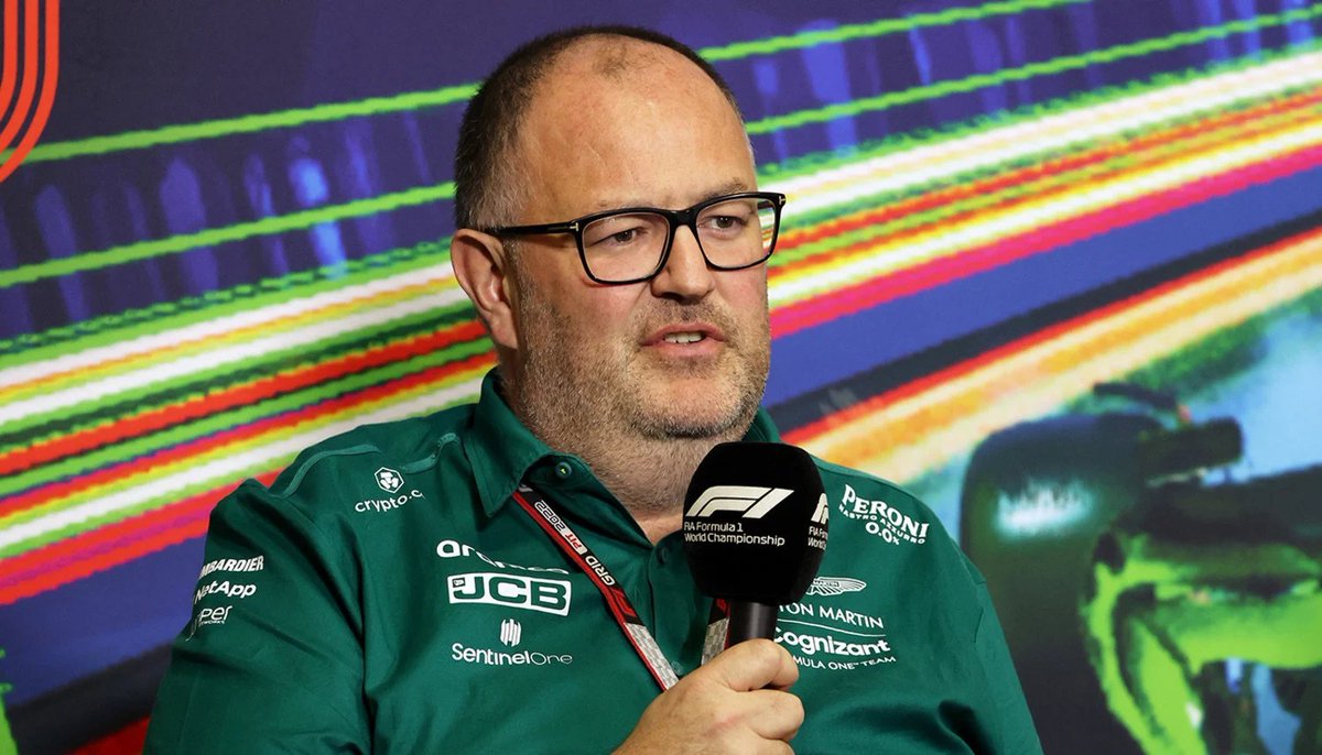 FormulaDirecta's tweet photo. 🚨 ÚLTIMA HORA: Tom McCullough abandonará Aston Martin a final de 2026

👉 Desempeñó el cargo de Director de Rendimiento hasta finales de 2024, momento en el que Andy Cowell llevó a cabo la reestructuración del equipo.

👉 Desde entonces se mantuvo en la organización, alejado de la F1.

[@Planet_F1]

#F1