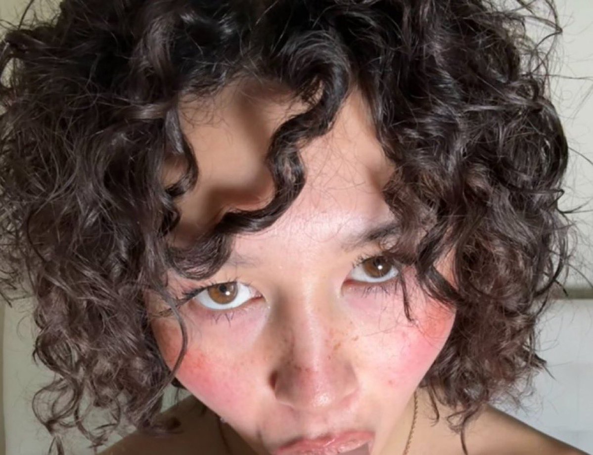 alexxsplashzone's tweet photo. brown eyed girl https://t.co/4dCKQAOC1w