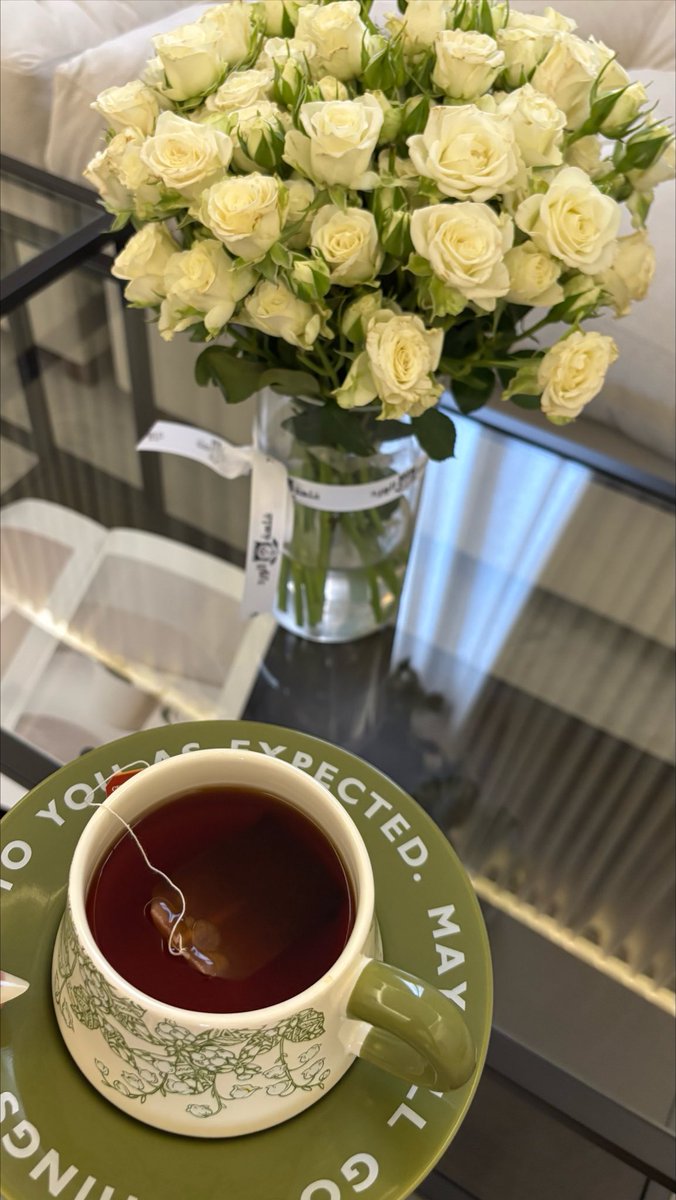 sarah41Q's tweet photo. كنت أبغى وَردة بس طلع نصيبي بُستان 
🩵🩵🩵🩵🩵🩵🩵🩵🩵🩵 https://t.co/vPr2iCaNu2