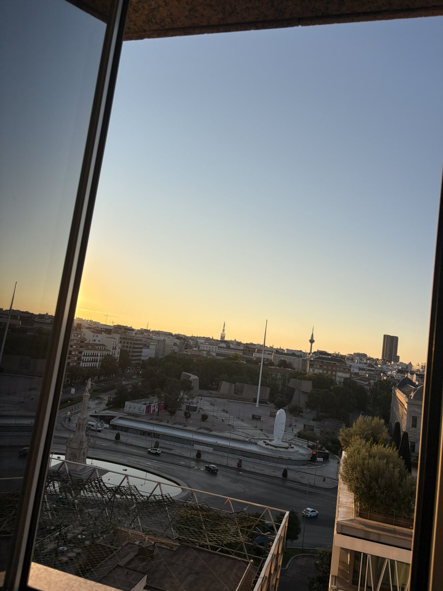 BarnetcheMili's tweet photo. https://t.co/HDCnvVipBx