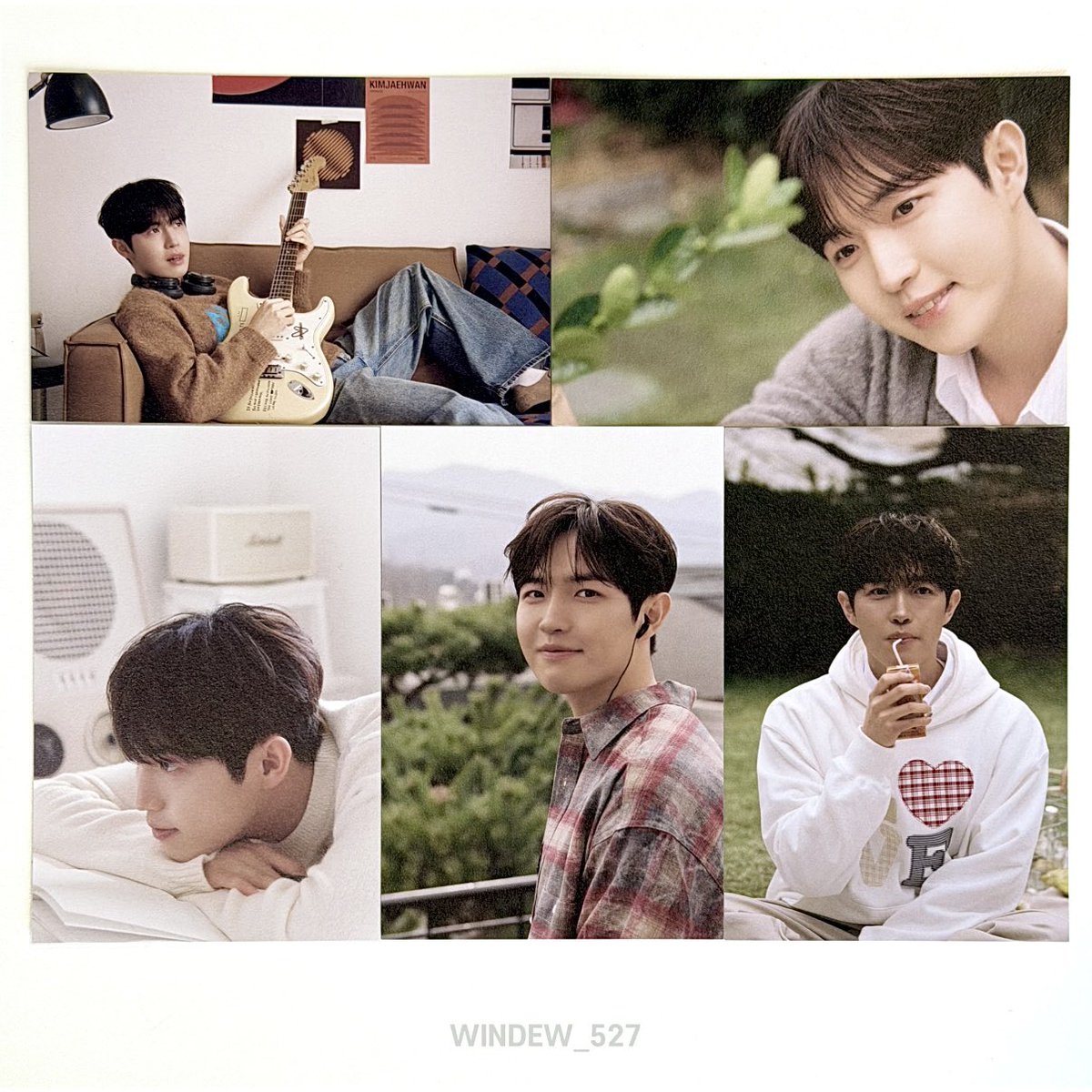 WINDEW_527's tweet photo. KIM JAE HWAN 5th Official Fanclub ‘WIN:D’ FANCLUB KIT

POSTCARD

#김재환 #KIMJAEHWAN https://t.co/X5t390H7gD