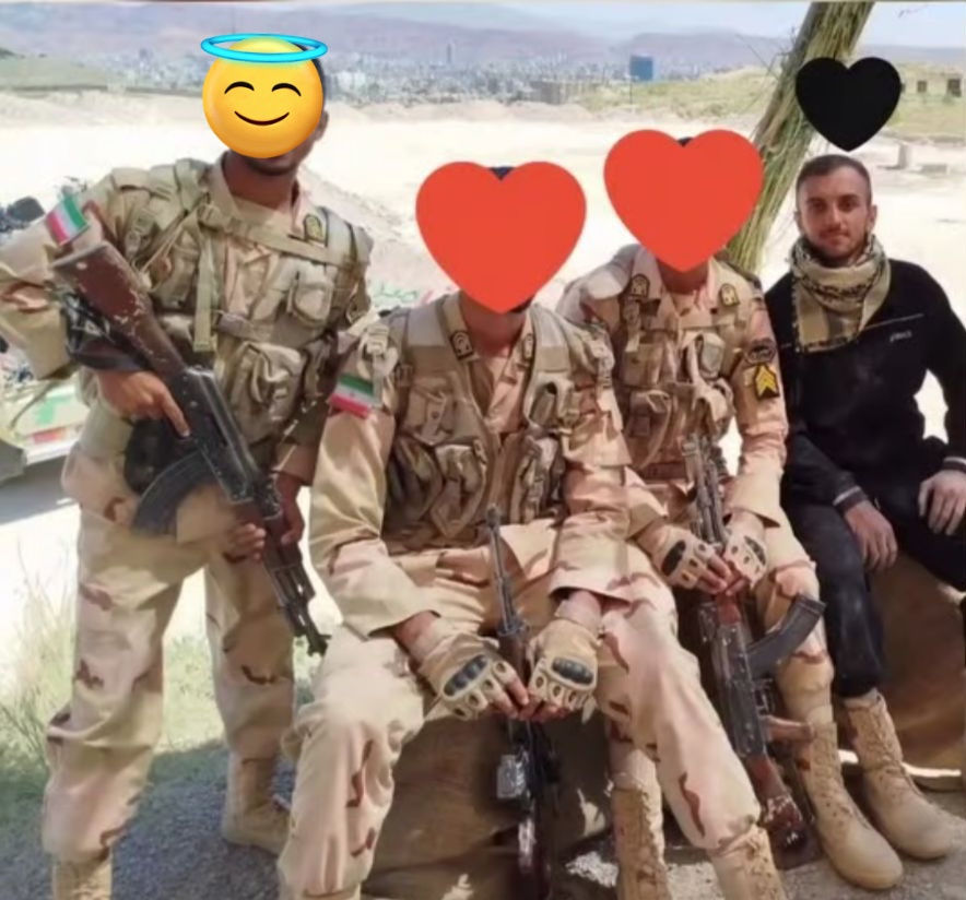 rezakarimi_'s tweet photo. امکان داره برای شادی روح دو دوست شهیدم صلوات بفرستید https://t.co/ajsbsexYu8