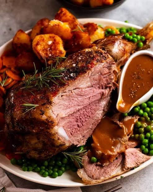 KellySmithern's tweet photo. @Ford_Nick Roast leg of lamb. https://t.co/FmBTt0h15t