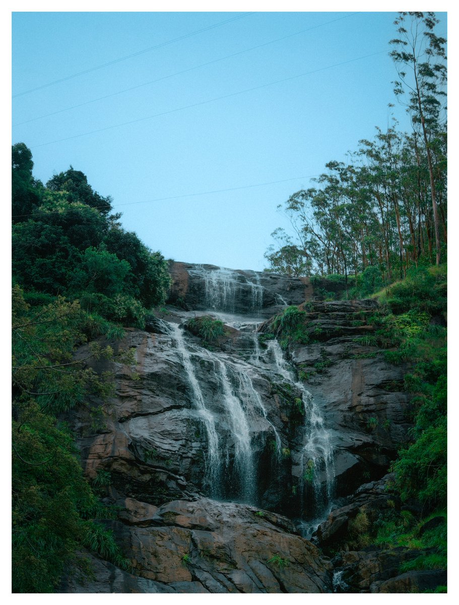 gokull_krrish's tweet photo. 🌊⛰️
#ShotonOppo #FindX9Pro https://t.co/w2MLXyQIo6