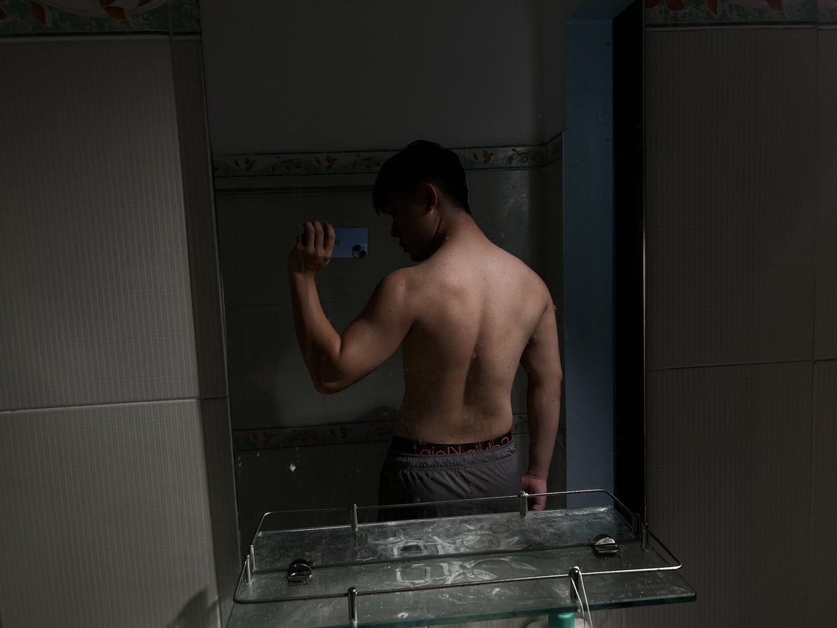davidlee_220's tweet photo. m72-73kg 🥵

ig: https://t.co/nchhfjHTI8 https://t.co/3FMD33phYN