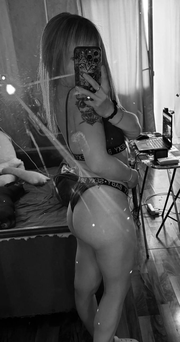 Evaa_Shine's tweet photo. Hey Guys! I'm now LIVE on @Stripchat. Come play with me! 😈 #stripmenow #stripchat #stripchatlive 👉 https://t.co/xhxInPMOdv https://t.co/g14ggRSYJM