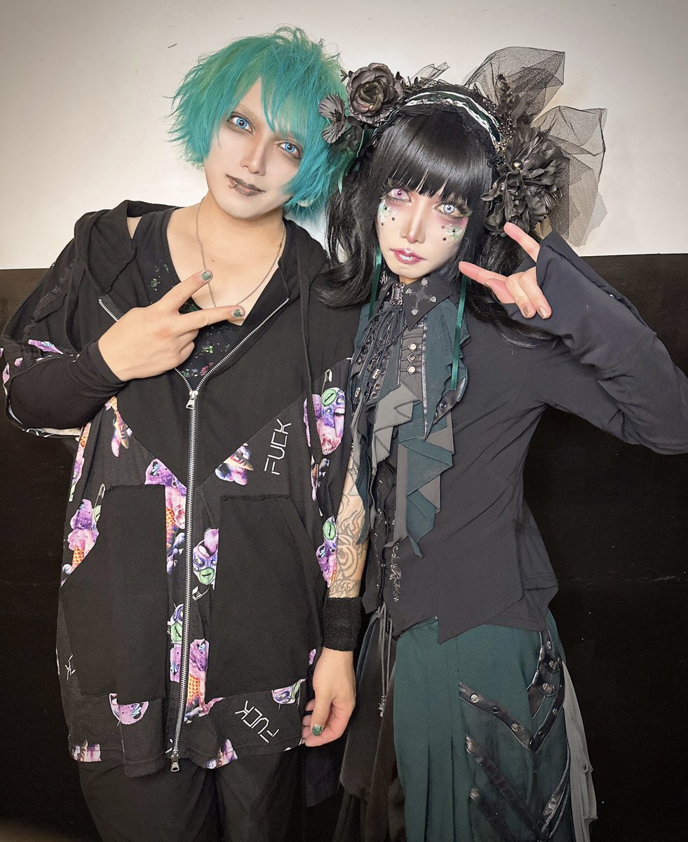 KUROMITSU_SAM's tweet photo. とても幸せな時間を過ごせて、感謝です🫂

改めてYAMATOさんの化け物具合を認識したZE🫪

また是非参加したいので鍛え〼❗️
STAY METAL🤘 https://t.co/r27mK7lf2c