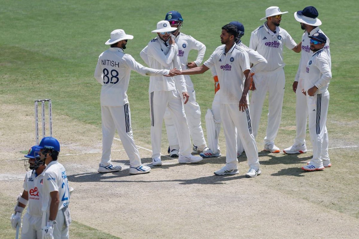 memetimeout's tweet photo. NEWS 📰 

Indian team will reach Sri Lanka today for the Two-match Test series. https://t.co/GSApQHhJK5