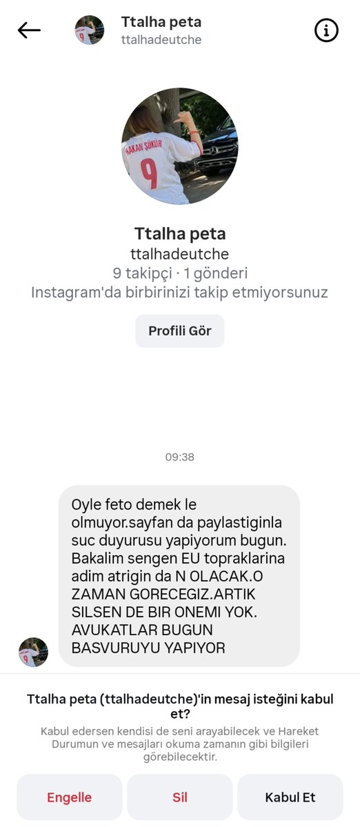 e_secer's tweet photo. FETÖ'cüler tehdit etmeye başladı. 

Bosna medyasında FETÖ hakkında en çok haberi yazan benim. Korkutabilseydiniz bugüne kadar korkuturdunuz, bu ilk tehditleriniz değil. 

Ben çocukken bile hainlerden korkmadım ki bugün çekineyim. https://t.co/Z1OUdyjFhS