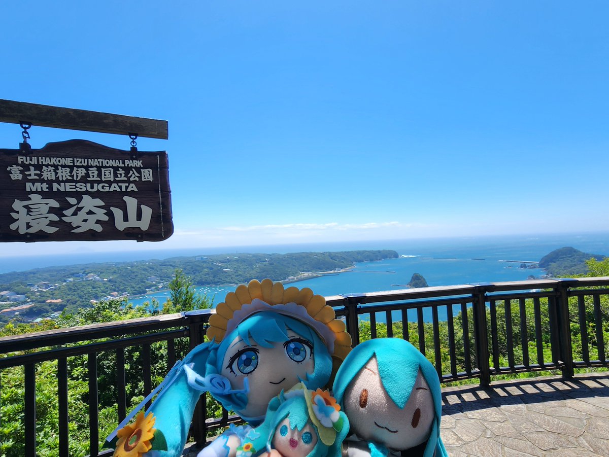 3939_diva's tweet photo. 下田ロープウェイに乗って🚠山頂から下田の景色を見下ろしながら記念撮影📸 https://t.co/NX1OpNFIMN