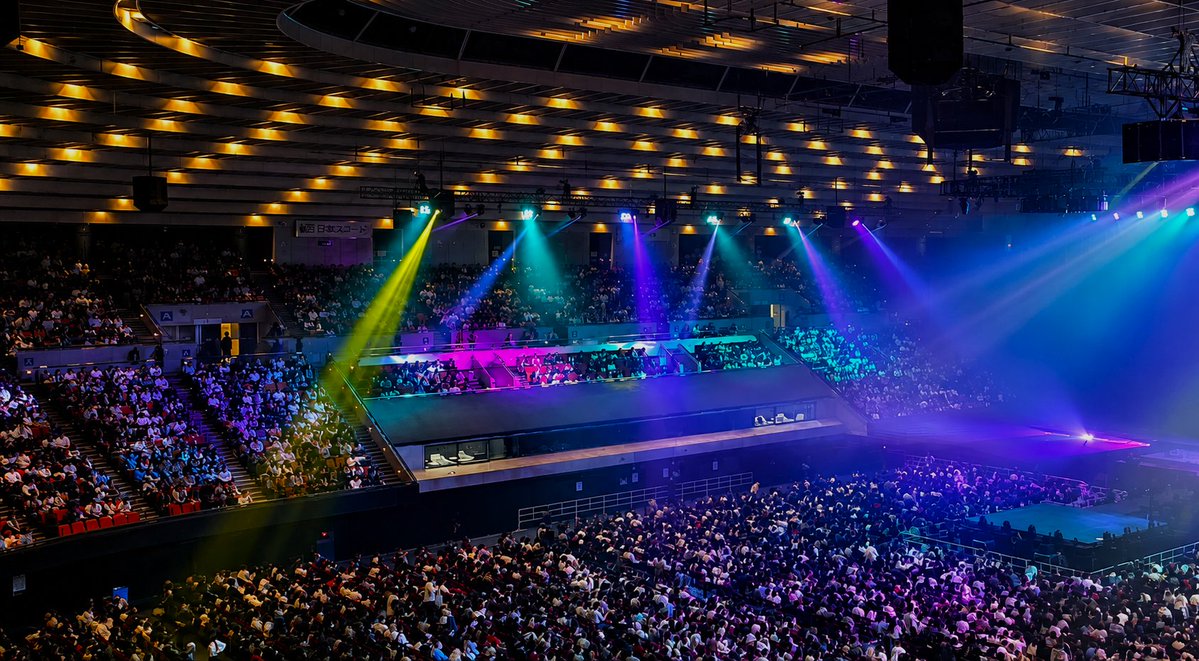 fan_kmft2_info's tweet photo. #KisMyFt2 𝗟𝗜𝗩𝗘 𝗧𝗢𝗨𝗥 𝟮𝟬𝟮𝟲 𝗳𝗮𝗻 𝗜𝗦 ･･･

📍〖大阪公演〗DAY2🎤🎶

本日ライブ配信📺
FC・一般ともに無料配信✨

配信直前はページが混雑する可能性がございますので
お早めにログインしてお待ちください

▼公式ライブ配信
https://t.co/5Fs692gvHC

🏷️ #KisMyFt2_fan15  #キスマイ https://t.co/ud5Of7TK12