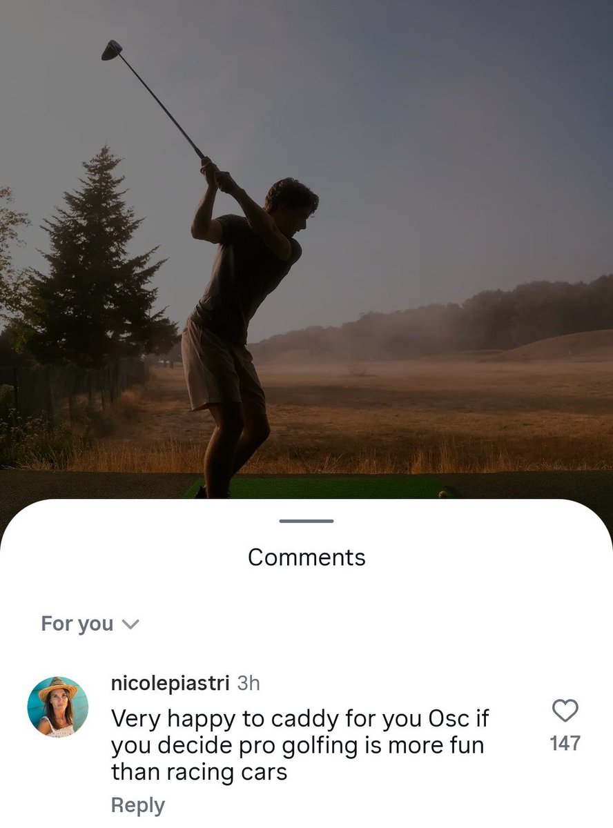 laurogeitabat's tweet photo. nicole approves of a career change 😭 bless her https://t.co/KNxOjkRf7Q