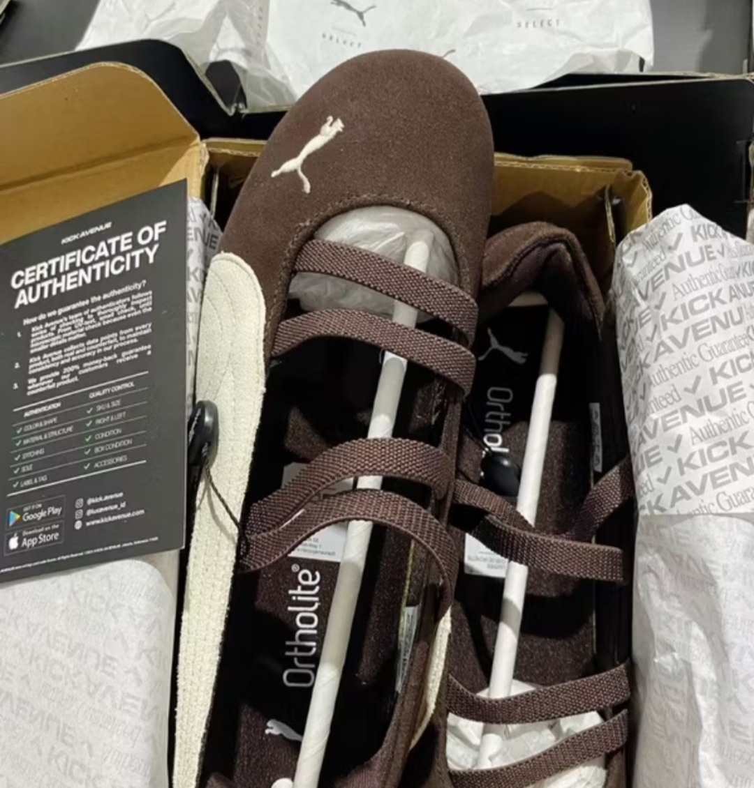 haemony0_'s tweet photo. JUJUR, sepatu Puma Speedcat / Palermo warna cokelat suede gini emang lagi hype banget dan susah dapet yang 100% authentic! 👟🤎

Bahannya premium, warnanya earth tone banget yang gampang di-mix &amp; match, plus bikin tampilan auto sporty-chic ala cewek bumi! https://t.co/PVfmSYROuO