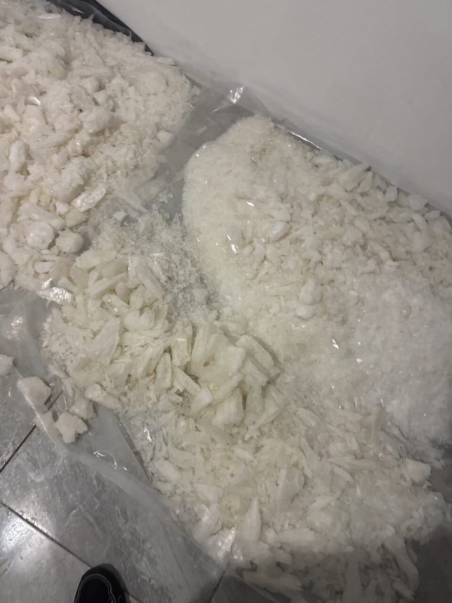mrzunget's tweet photo. Coke + keth + meth 
#drugporn https://t.co/os4Z4mKfg6