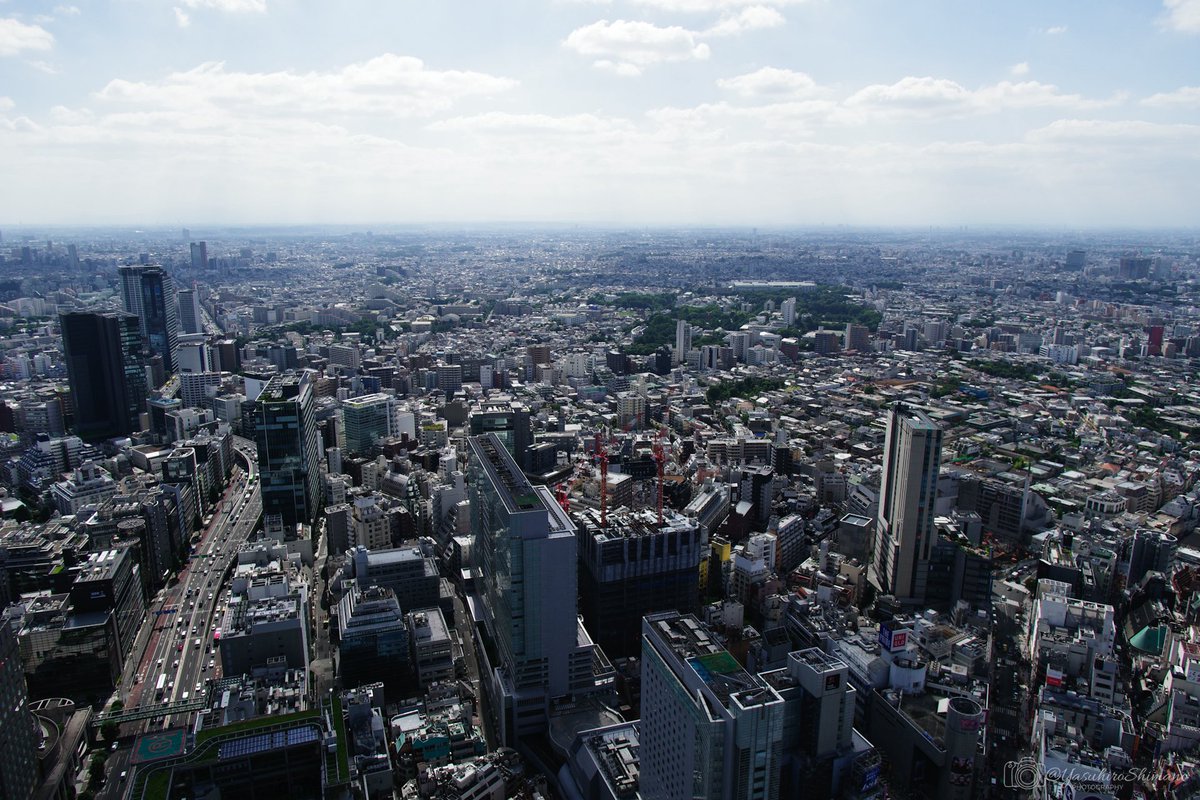 YasuhiroShimano's tweet photo. 渋谷スカイ(渋谷スクランブルスクエア展望台)より

今日は夏らしい風景が撮れるかなと
夏天(KATEN) が選べる DA15limited を持ち出してみた

#写真 #photography
pentax pentaxk3mkiii pentax_da15limited CI:夏天(KATEN) https://t.co/wlZ5BYUTAc