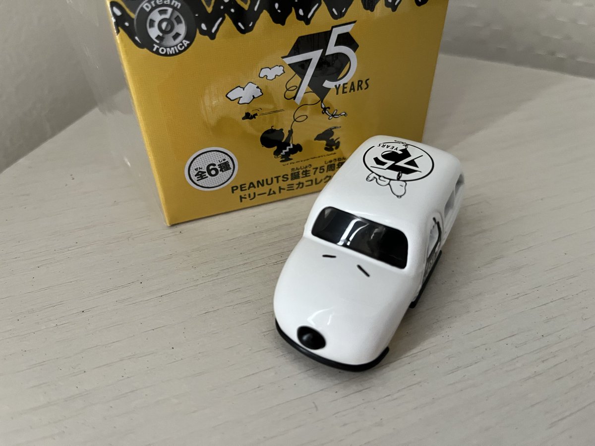 nc1982nc's tweet photo. 新しい車

欲しかったやつ
よーやくゲットです（・¨○）

バス地獄から抜け出せました。
何個かぶったことか…
残りあと1つ。
頑張って集めます！

PEANUTS誕生75周年記念
ドリームトミカコレクション

スヌーピー

2026.8.4

#ドリームトミカ #トミカ
#PEANUTS誕生75周年記念
#スヌーピー #SNOOPY https://t.co/rNAsnIWBUs