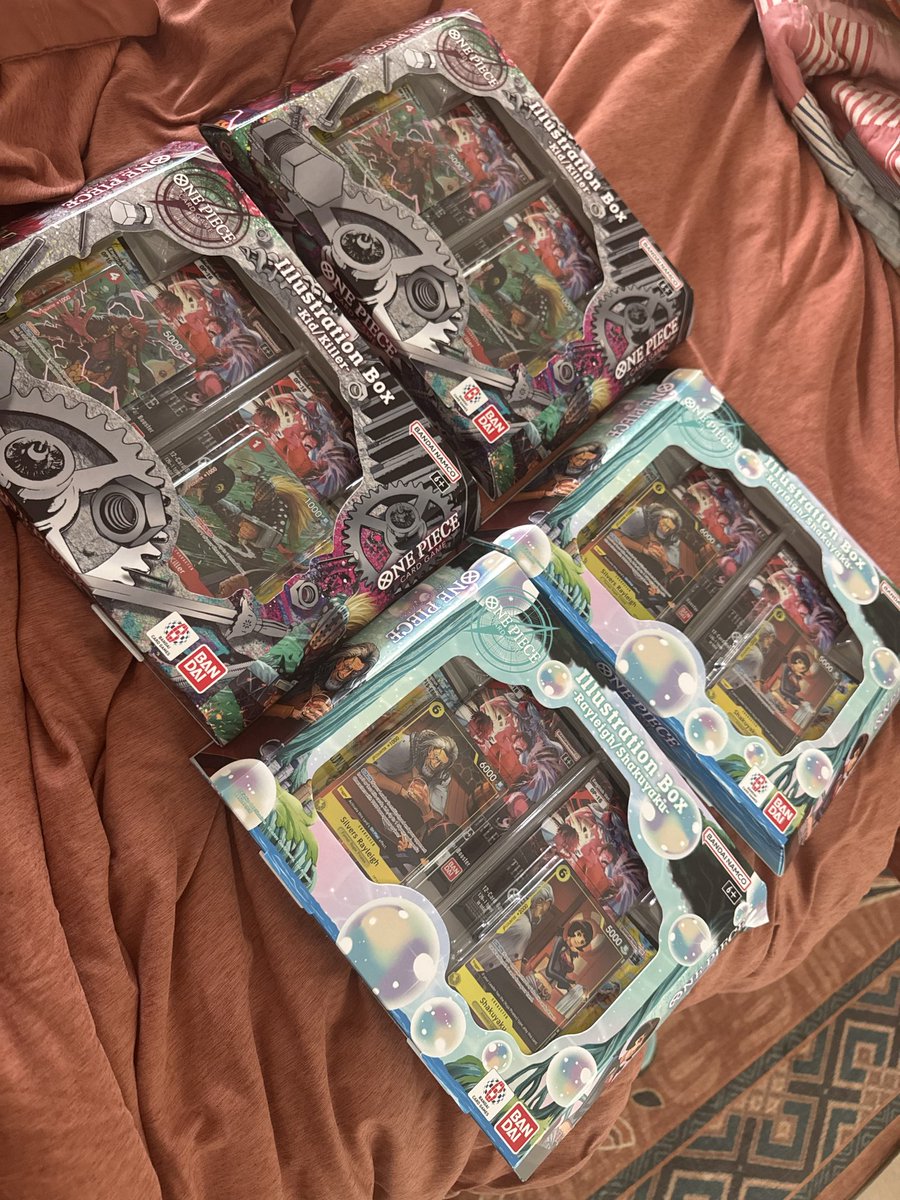 pauldelfin_'s tweet photo. @onepiecetcgdeal Banger hits from banger boxes https://t.co/YQemWIthMX