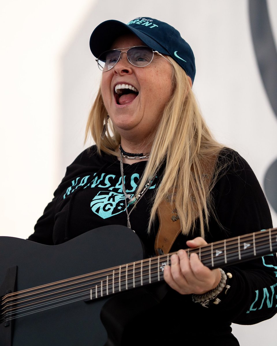 current_landing's tweet photo. Truly a perfect night with @metheridge 🎸

More coming to Current Sessions soon 👀 https://t.co/IrElP5iH4s