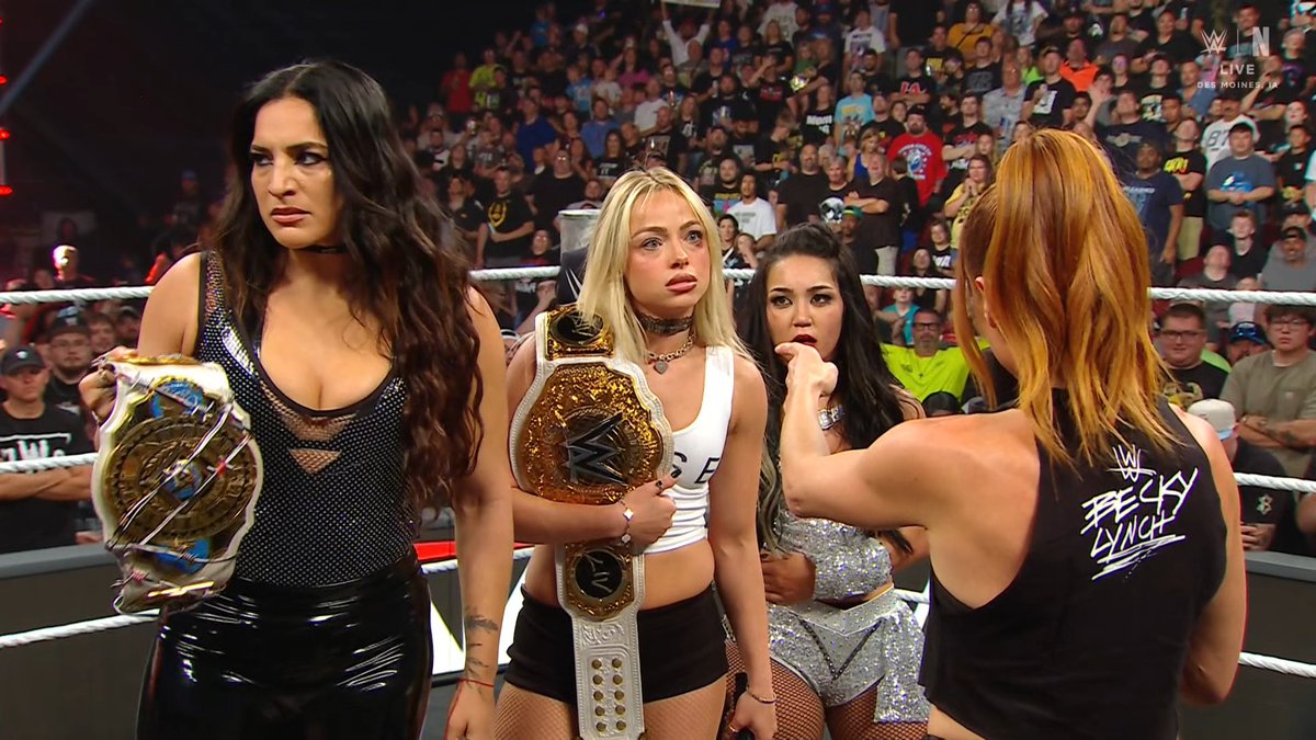 DeadlyAngelo97's tweet photo. "I came for you, sweet cheeks." - Becky Lynch 

🔥🎤🐐

#WWERaw https://t.co/PzqK32hBFl