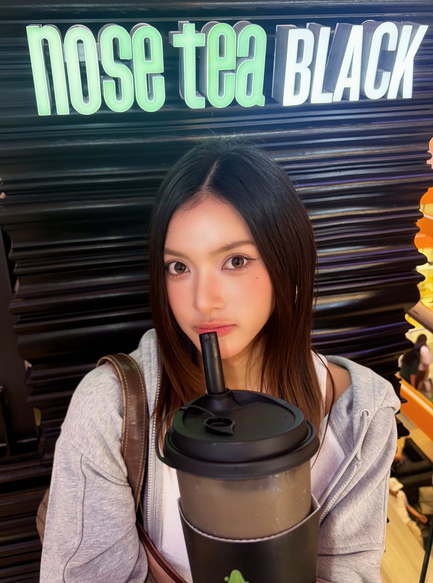 sa2m2nam3's tweet photo. #SAY_KANNY

Would you like some? 😋

#카니 #KANNY #カニー
#SAYMYNAME #세이마이네임 #SMN #セマネ https://t.co/EtRfIdU3RN