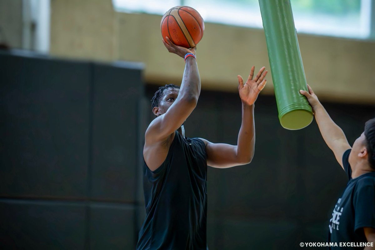 cheickk599's tweet photo. it feels good to do what you  love ❤️ 🏀 
#6 https://t.co/pFbVw7IME3