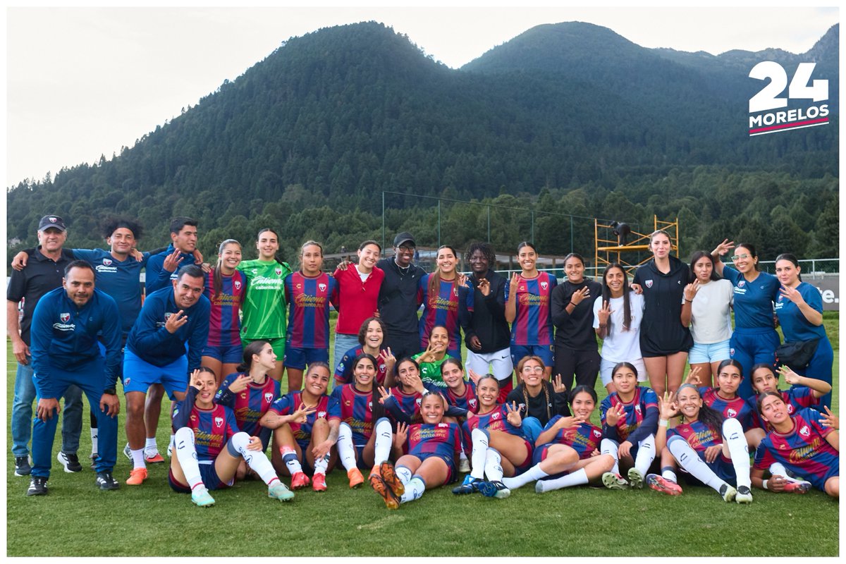 24_morelos's tweet photo. ¡HISTÓRICO TRIUNFO DEL ATLANTE FEMENIL! 

El #Atlante Femenil consiguió la primera victoria de su historia tras vencer 1-0 a las Centellas del #Necaxa en condición de local, en duelo correspondiente a la primera jornada de la #LigaMXFemenil.

La autora del histórico gol fue Alexia Villanueva, quien mandó a guardar el balón para darle los tres puntos de oro a las Azulgrana y firmar un debut soñado para la institución en el máximo circuito femenil.
